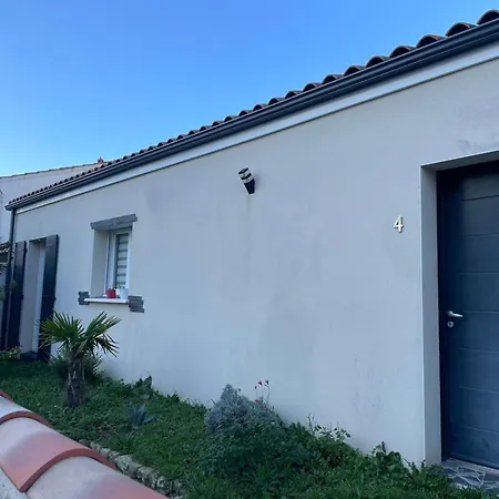 Holiday home La Belle Parenthese Avec Jardin La Rochelle (Charente-Maritime)